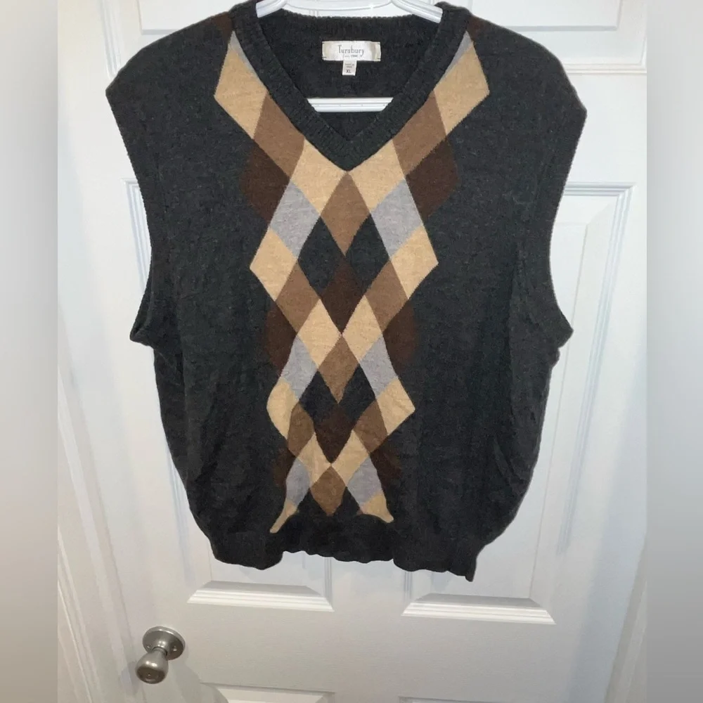 Men's Argyle Sweater Vest - Gray Brown